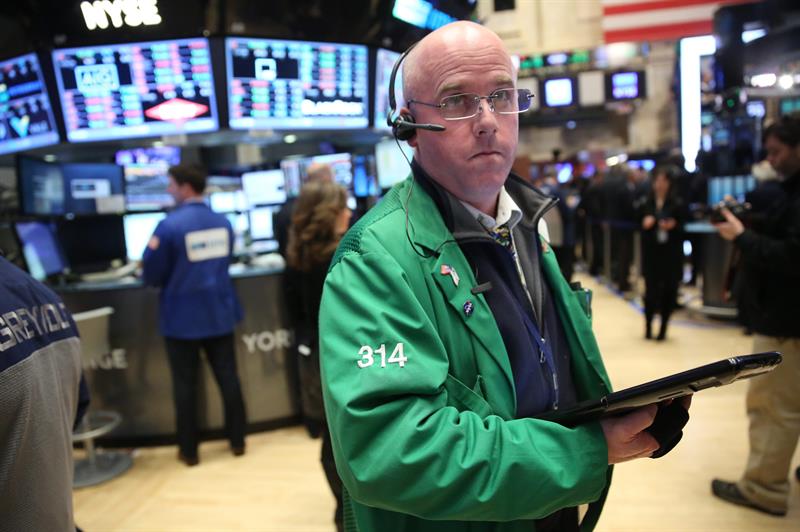 Wall Street cierra con pÃ©rdidas y el Dow Jones cae un 0,59 %