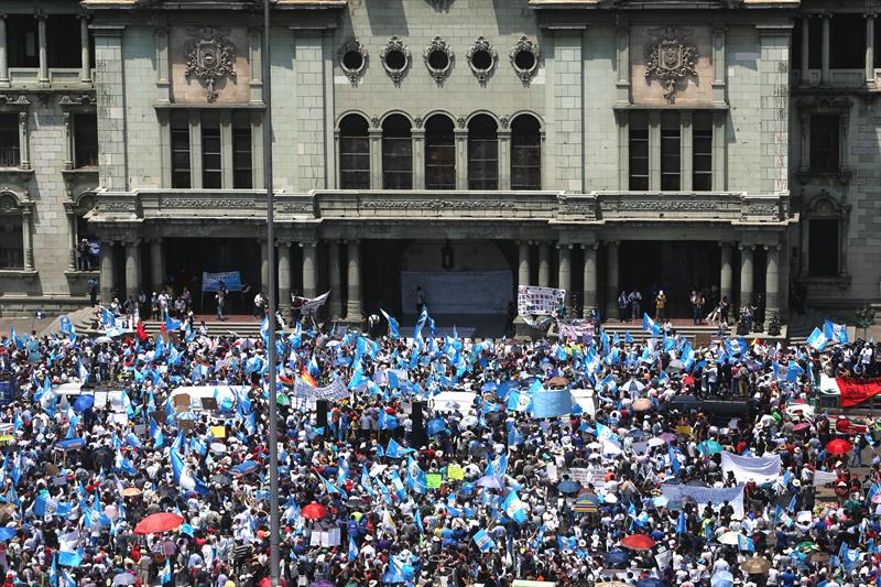 Sectores civiles pedirÃ¡n con protestas la renuncia del presidente de Guatemala